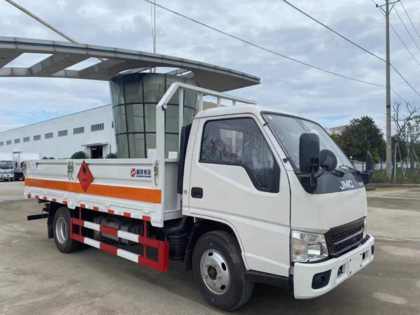 國六江鈴藍牌4.2米氣瓶運輸車(chē)