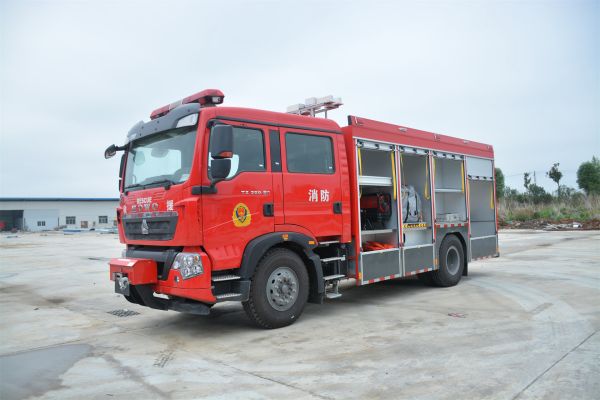 JDF5140TXFXX20Z6洗消消防車(chē)10.jpg