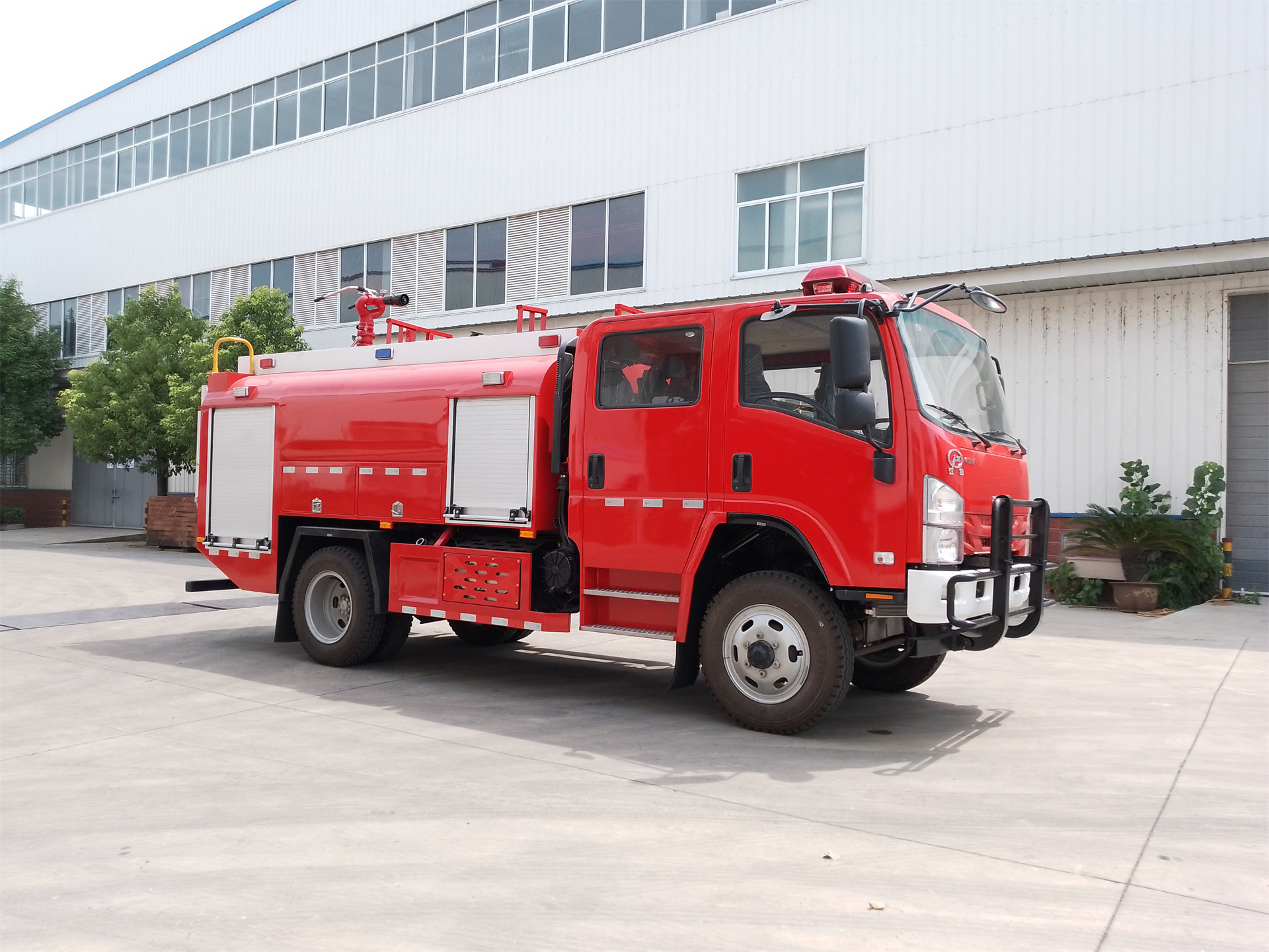 JDF5101GXFSG35Q6水罐消防車(chē)（慶鈴雙排）03.jpg