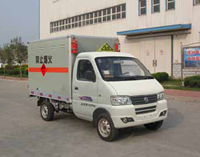 東風(fēng)俊風(fēng)小型國四爆破器材運輸車(chē)